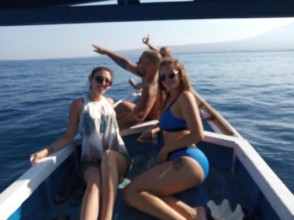 Javalindra Homestay Tour And Travel Banyuwangi  Dış mekan fotoğraf