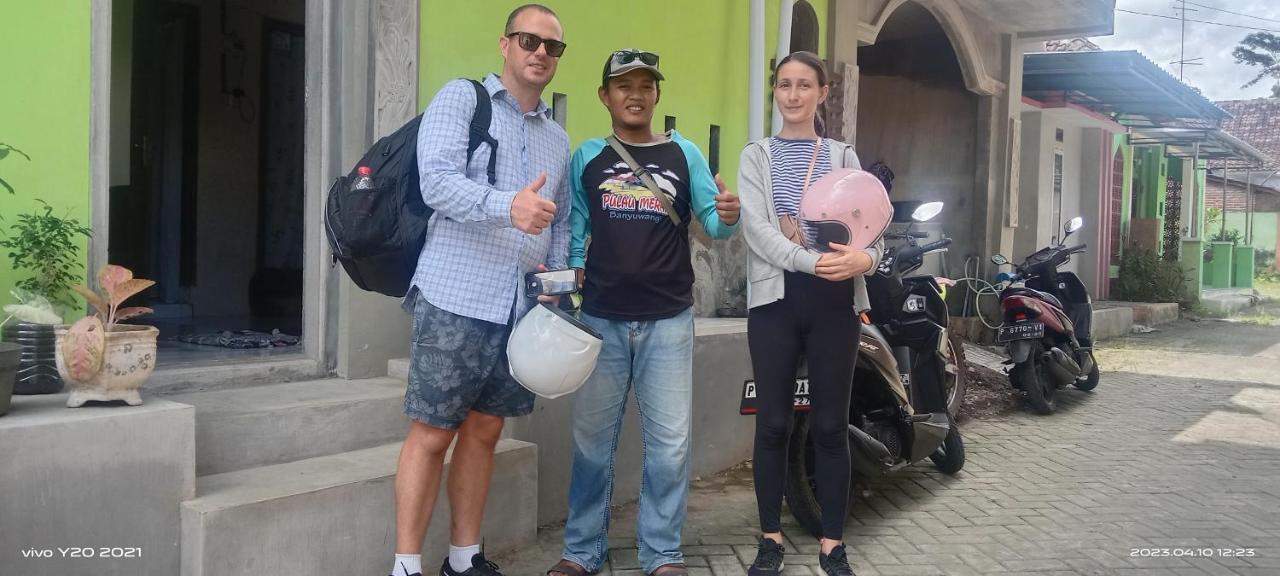 Javalindra Homestay Tour And Travel Banyuwangi  Dış mekan fotoğraf