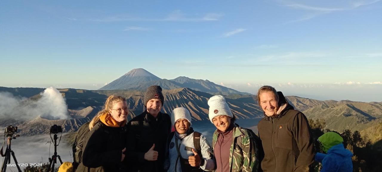 Javalindra Homestay Tour And Travel Banyuwangi  Dış mekan fotoğraf