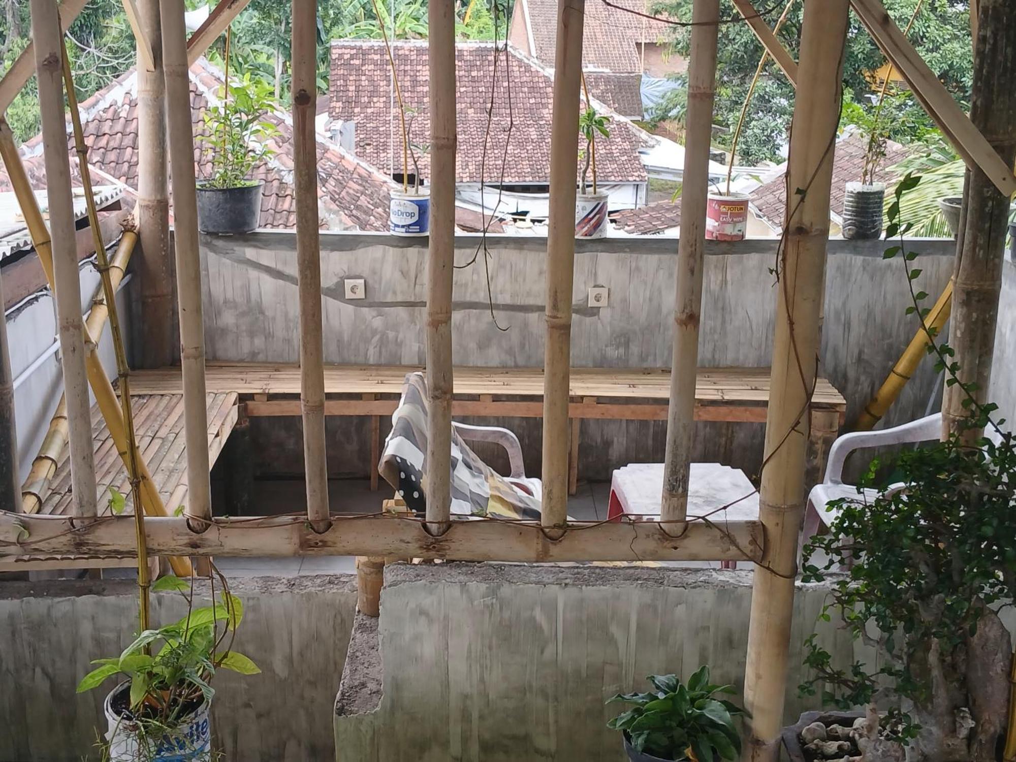 Javalindra Homestay Tour And Travel Banyuwangi  Dış mekan fotoğraf