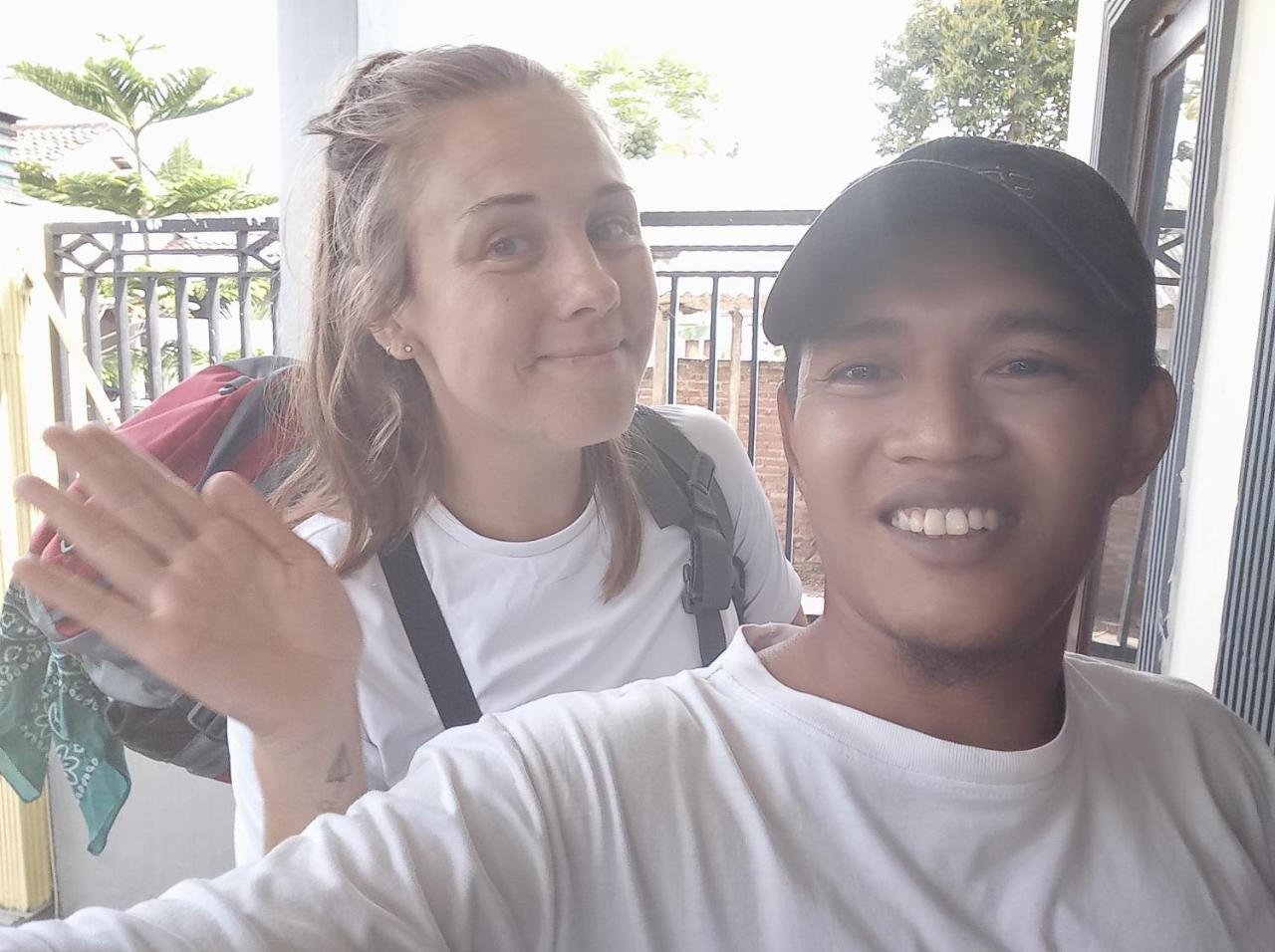 Javalindra Homestay Tour And Travel Banyuwangi  Dış mekan fotoğraf